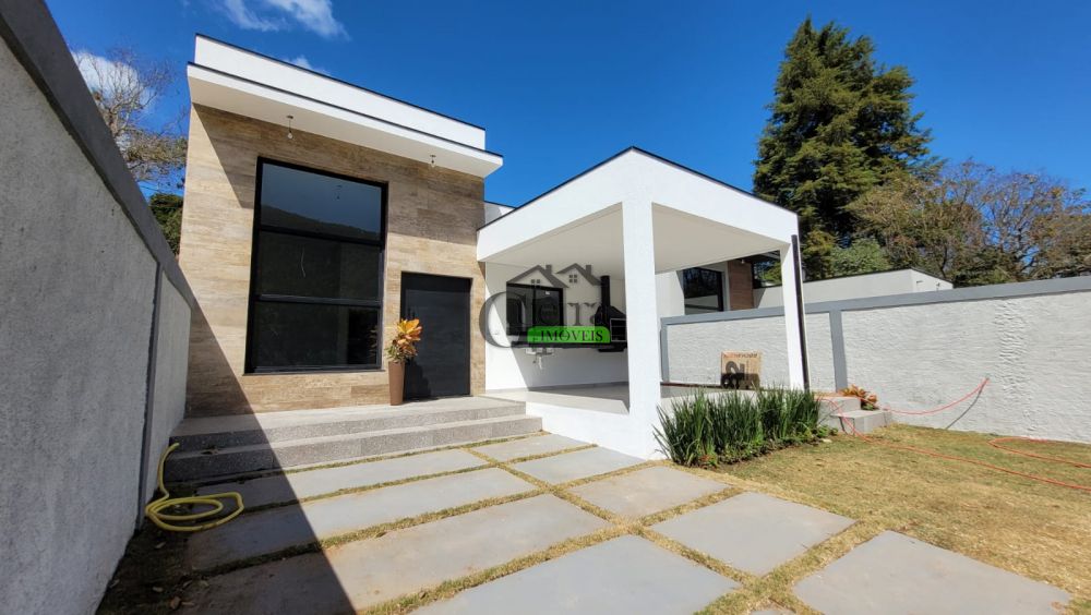 Casa Padrão venda Centro - Referência 516