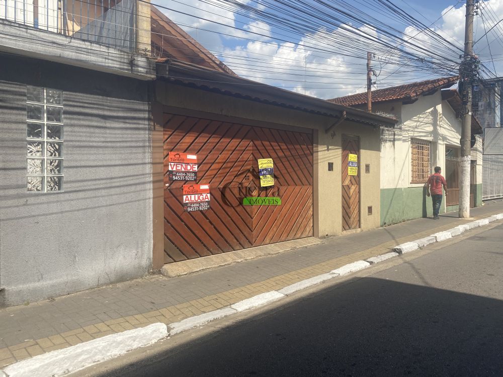 Casa Padrão venda ou aluguel Centro - Referência 579