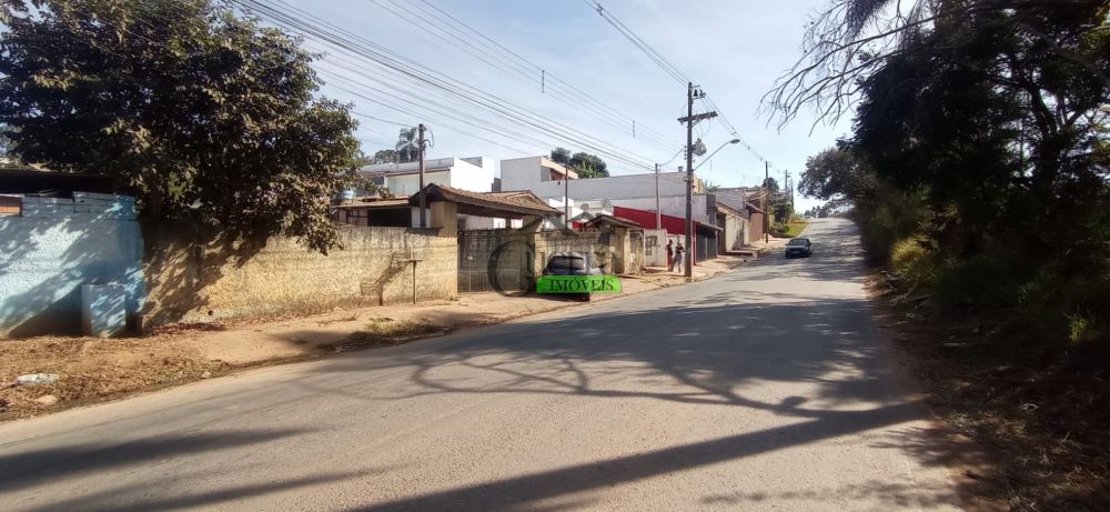 Casa Padrão venda Centro - Referência 698