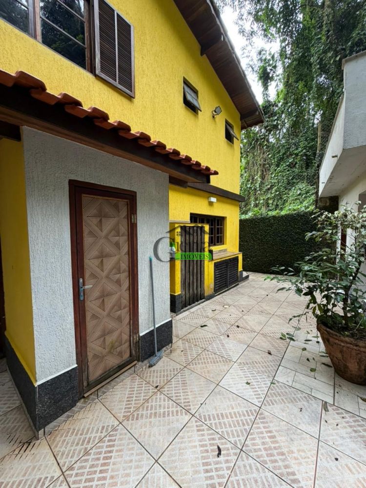 Casa Padrão aluguel Roseira - Referência 733