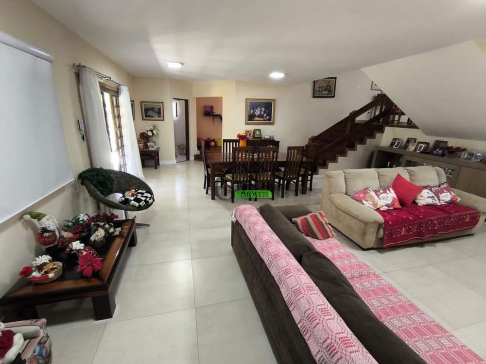 Casa em Condomínio à venda na Rua RenascençaMantiqueira - 201420-1.jpg